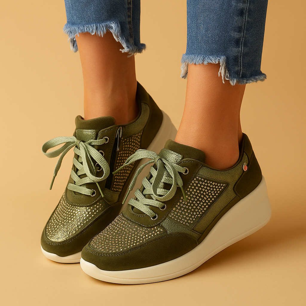 Women’s Wide Fit Casual Shoes